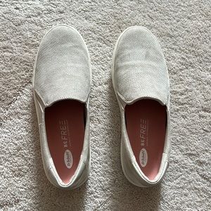 Dr Scholls Nova slipons in a grayish/tan
